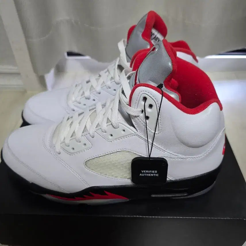 [BUNJANG] Nike Air Jordan 5 Parra Seotaewoong Sneakers / 나이키 에어조던5 파레 서태웅 300사이즈