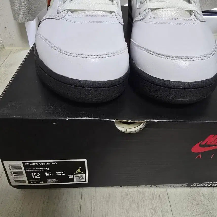 [BUNJANG] Nike Air Jordan 5 Parra Seotaewoong Sneakers / 나이키 에어조던5 파레 서태웅 300사이즈