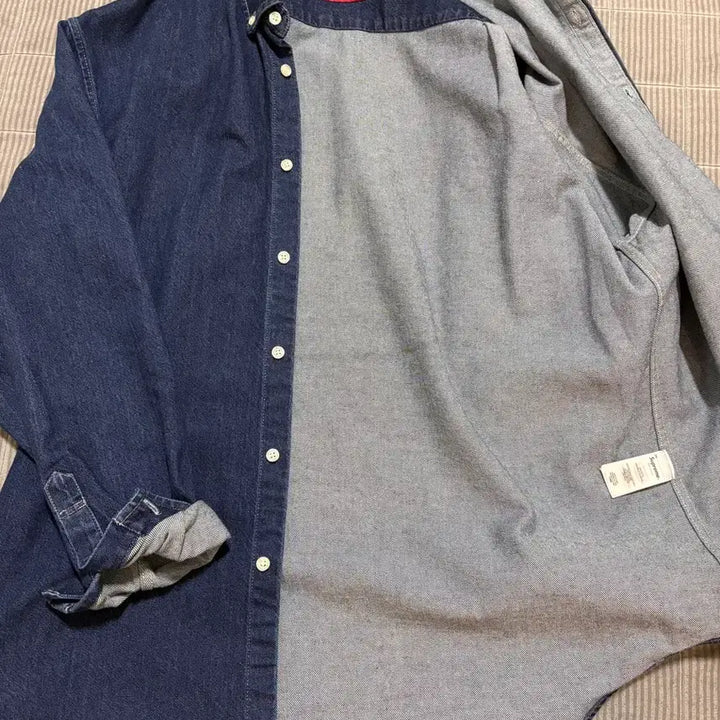 [BUNJANG] Supreme Denim Shirt 24FW - Size L / 슈프림 데님 셔츠 24FW 정품 L사이즈