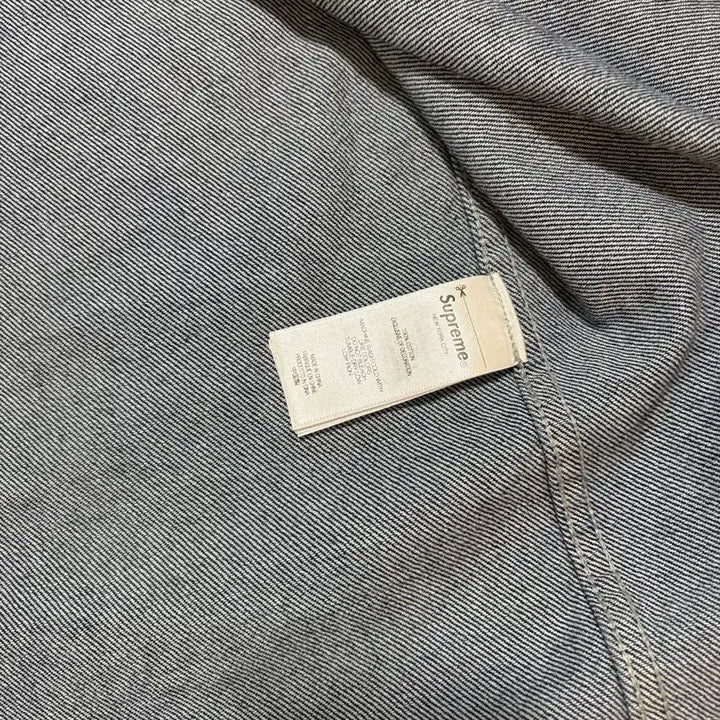 [BUNJANG] Supreme Denim Shirt 24FW - Size L / 슈프림 데님 셔츠 24FW 정품 L사이즈