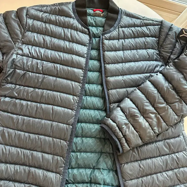 [BUNJANG] Black Yak Lightweight Navy Padded Jacket / 블랙야크 경량 패딩 어두운네이비 105사이즈