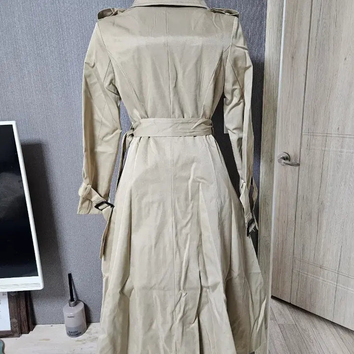 [BUNJANG] Mayyun Beige Trench Coat / (새상품) 메이윤 자체재작  트렌치코트