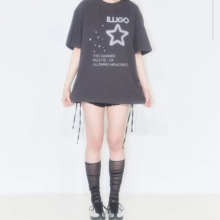 [BUNJANG] Il Lago Oversized Star Spray Short Sleeve T-shirt / [새상품] 정가 46000원 일리고 오버핏 스타 스프레이 반팔 티셔츠