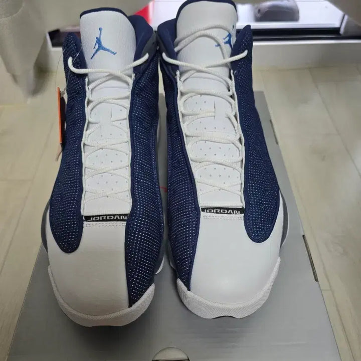 [BUNJANG] Nike Air Jordan 13 Flint Sneakers / 나이키 에어조던13 플린트 300사이즈