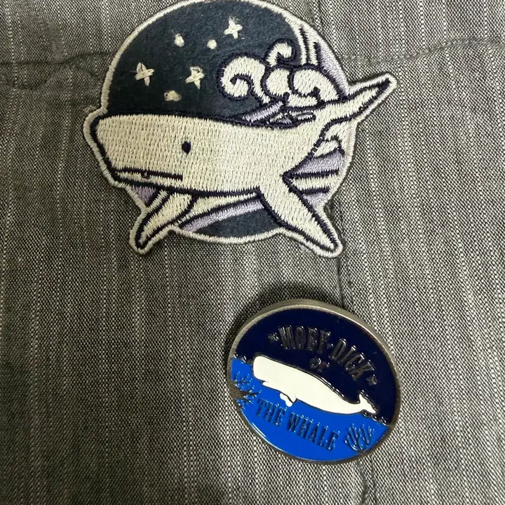 [BUNJANG] Aladdin Moby Dick Pin Button &amp; Wappen Bundle / 알라딘 서점 굿즈 모비딕 핀버튼 와펜 일괄