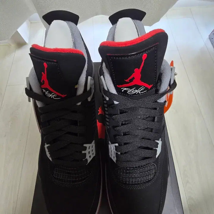 [BUNJANG] Nike Air Jordan 14 Bred Sneakers / 나이키 에어조던4 브레드 300사이즈