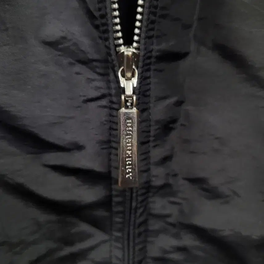 [BUNJANG] Burberry Vintage Golf Windbreaker Zip Vest / Burberry 버버리 골프 빈티지 바람막이 집업 베스트