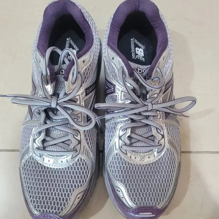 [SOLD OUT] 뉴발란스 860v2 285