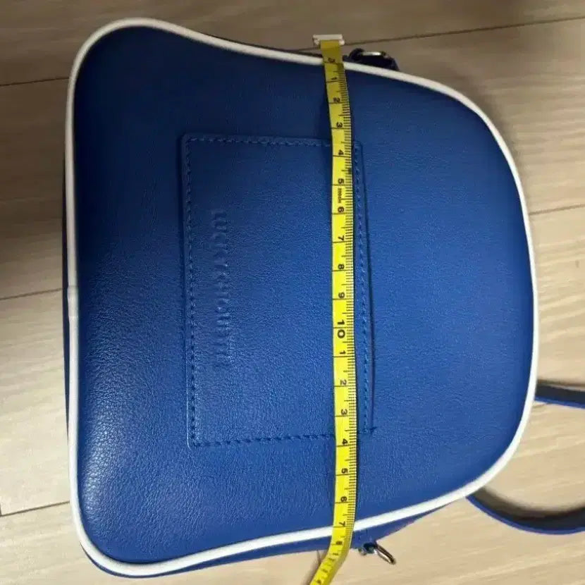 [BUNJANG] LUCKY CHOUETTE Quilted Crossbody Bag / 럭키슈에뜨 크로스백