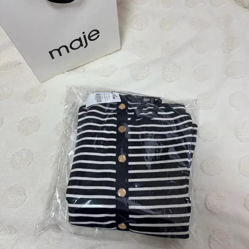 [BUNJANG] Maje Striped Cardigan Navy / 마쥬 스트라이프 가디건 네이비
