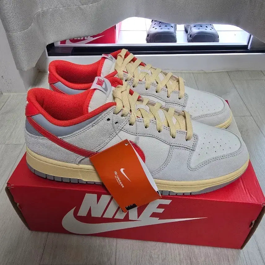 [BUNJANG] Nike Dunk 300 Size Sneakers / 나이키 덩크 300사이즈