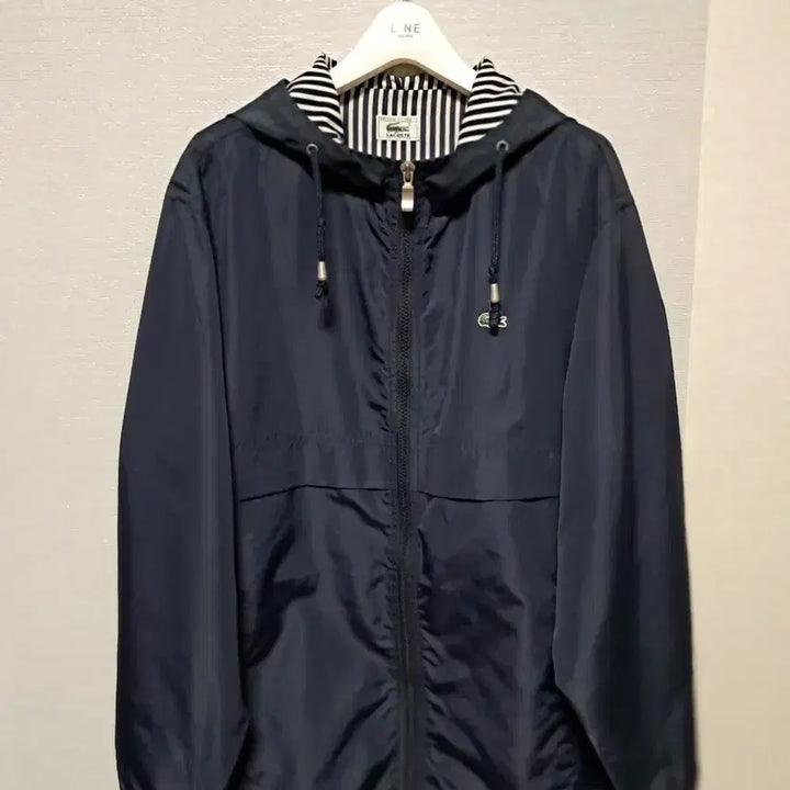 [BUNJANG] Lacoste Navy Hooded Windbreaker Unisex Size 100 / 라코스테 네이비 후드 바람막이 남녀공용 100