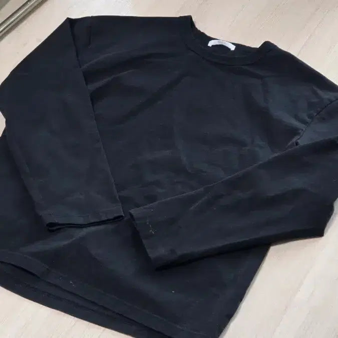 [BUNJANG] Dive In Long Sleeve Black + Gray / 다이브인 롱 슬리브 블랙 + 그레이