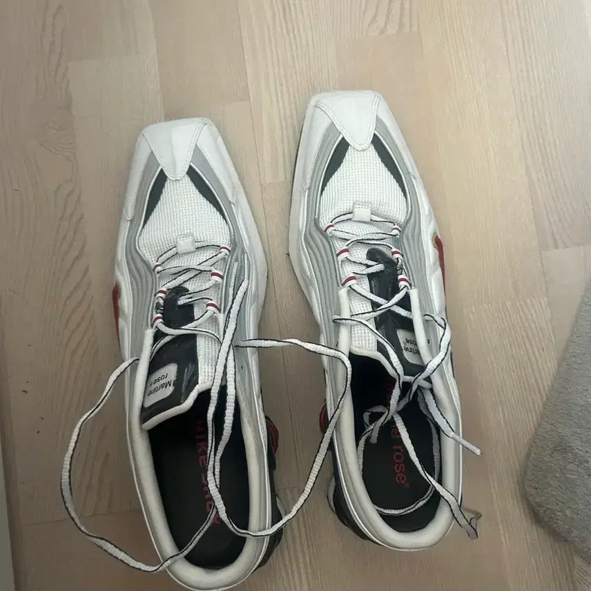 [BUNJANG] Nike Martin Rose Shox MR4 White Sneakers / 295 나이키 x 마틴 로즈 샥스 mr4 화이트