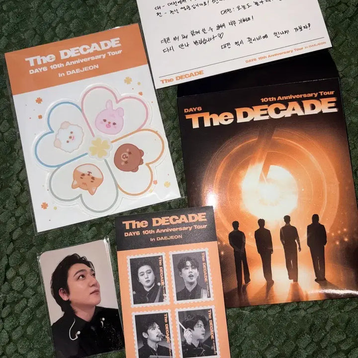 [BUNJANG] Day6 10th Anniversary The Decade Daejeon Concert POB Photocard / 데이식스 10주년 The Decade 대전 콘서트 입장기프트 포카