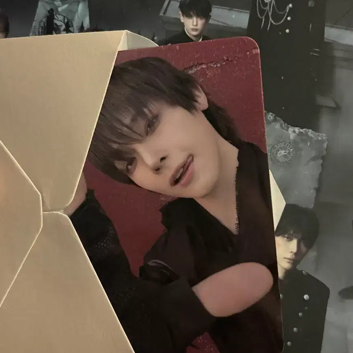 [SOLD OUT] [BUNJANG] ENHYPEN Nicholas We On Fire POB Photocard / 앤팀 니콜라스 we on fire 위온파이어 공방 포카