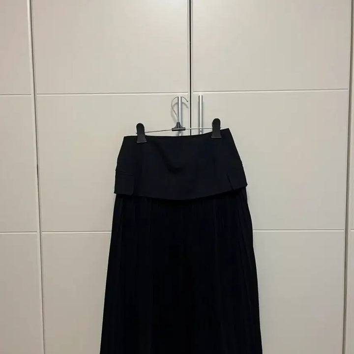 [BUNJANG] Junn. J Midi Skirt / Junn. J 스커트