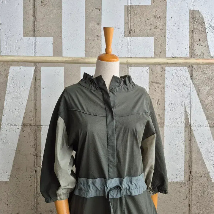 [BUNJANG] LATT BY T Hanseom Khaki Long String Dress / LATT BY T 한섬 바스락 스트링 롱원피스