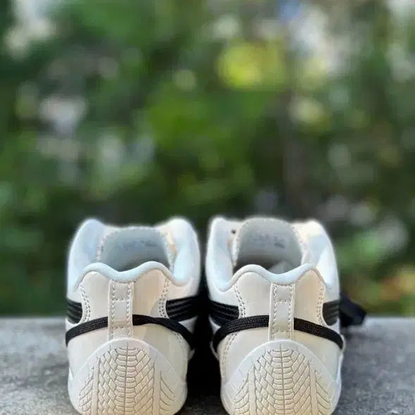 [BUNJANG] Puma x Rosé Speedcat LEA Warm White Black / 240MM 푸마 x 로제 스피드캣 LEA 웜 화이트 블랙
