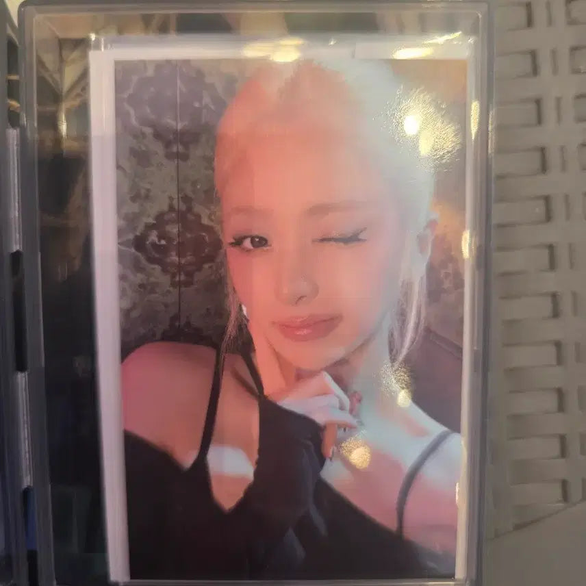 [SOLD OUT] 르세라핌 공반 2주차 허윤진