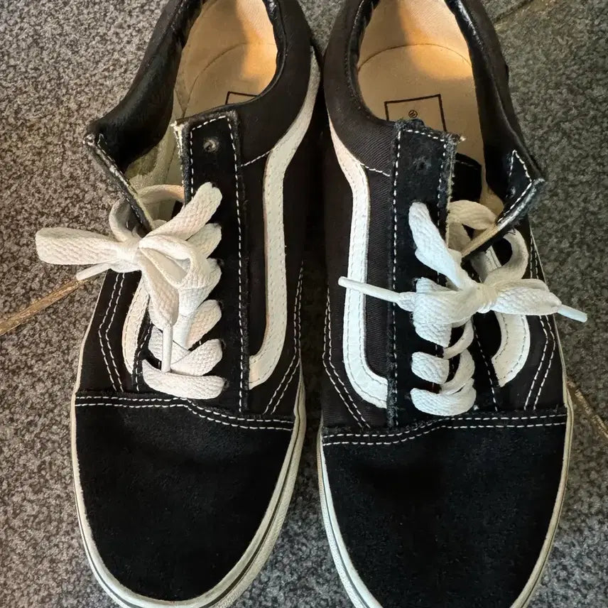 [BUNJANG] Vans Old Skool Sneakers / 반스 올드스쿨 230