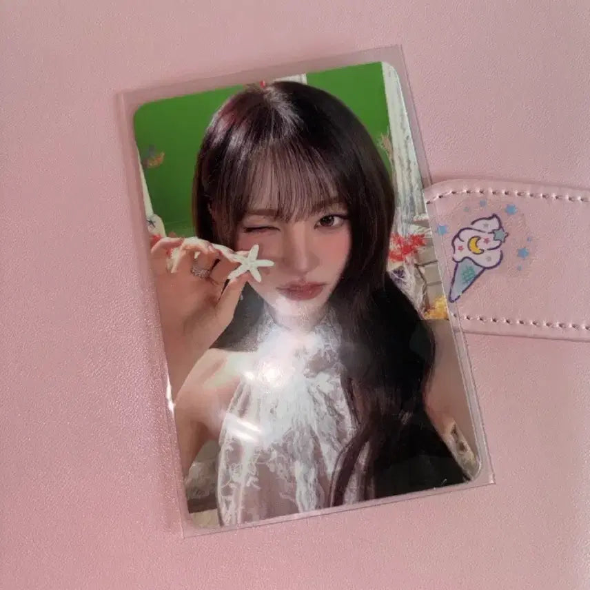 [SOLD OUT] 아이브 팬콘 목걸이 리즈 포카