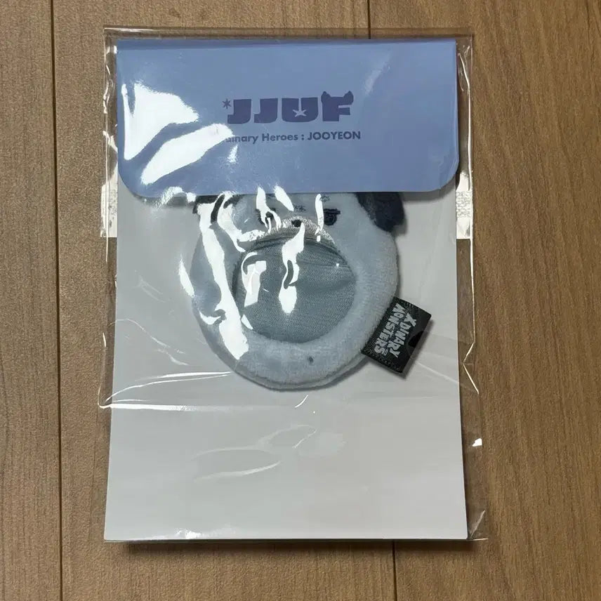 [BUNJANG] Xdinary Heroes Jooyeon X-Monster Badge Holder Cover / 엑스디너리히어로즈 엑디즈 엑몬즈 뱃지 홀더 커버 주연 쭈프