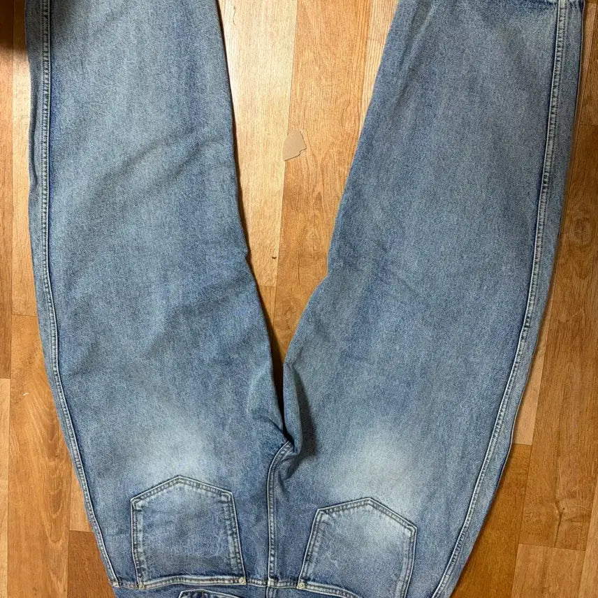 [BUNJANG] 9999 Archive Technical Curved Denim Jeans / 9999아카이브 Technical Curved Denim Jeans 판매