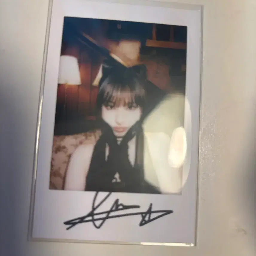 [BUNJANG] IVE Liz Waves Printed Signed Polar Photocard / 아이브 리즈 waves 인쇄싸인 폴라 판매