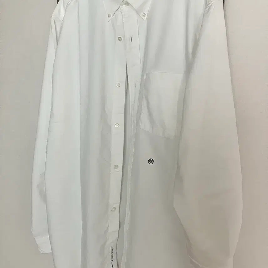 [SOLD OUT] 나나미카 버튼다운셔츠 화이트 L