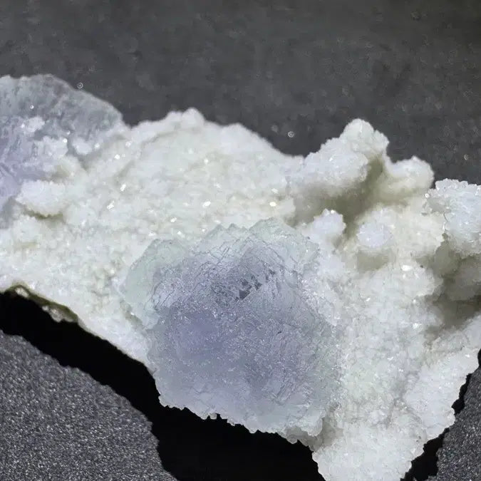 [BUNJANG] Stepped Cubic Fluorite Mineral / 계단형 정육면체 형석