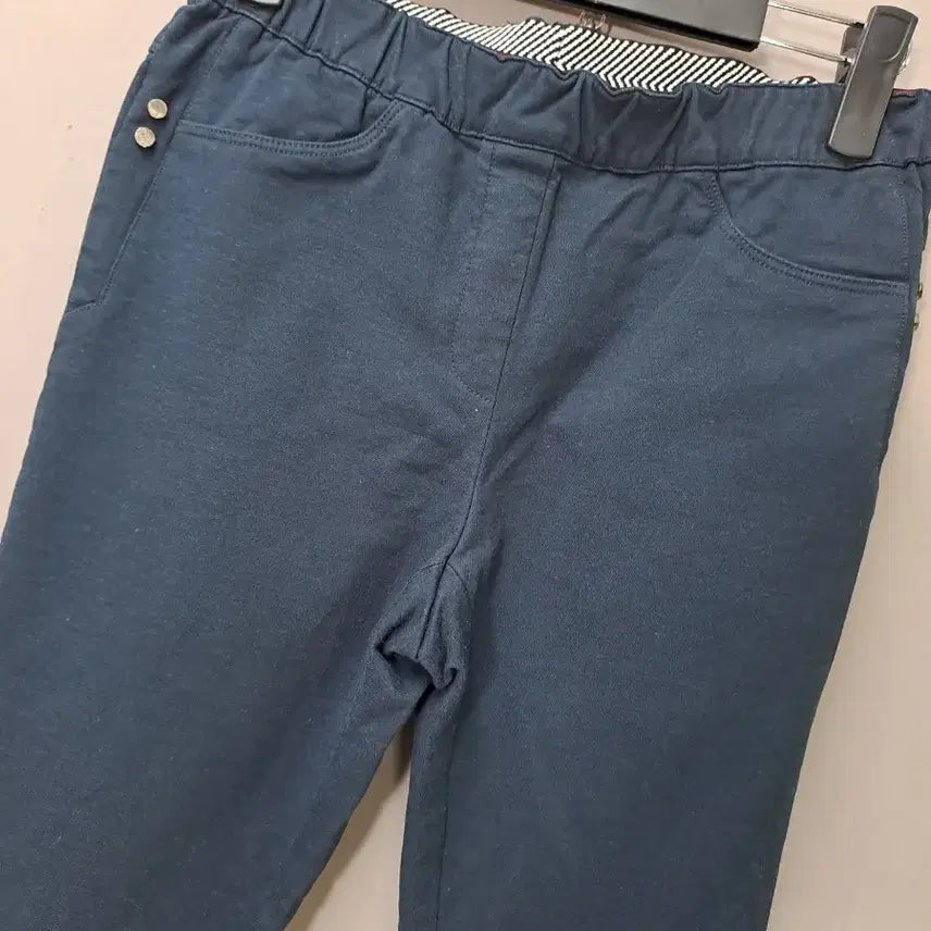 [BUNJANG] Besti Belli Navy Slim Fit Pants / 베스띠벨리  네이비색 슬림핏 바지