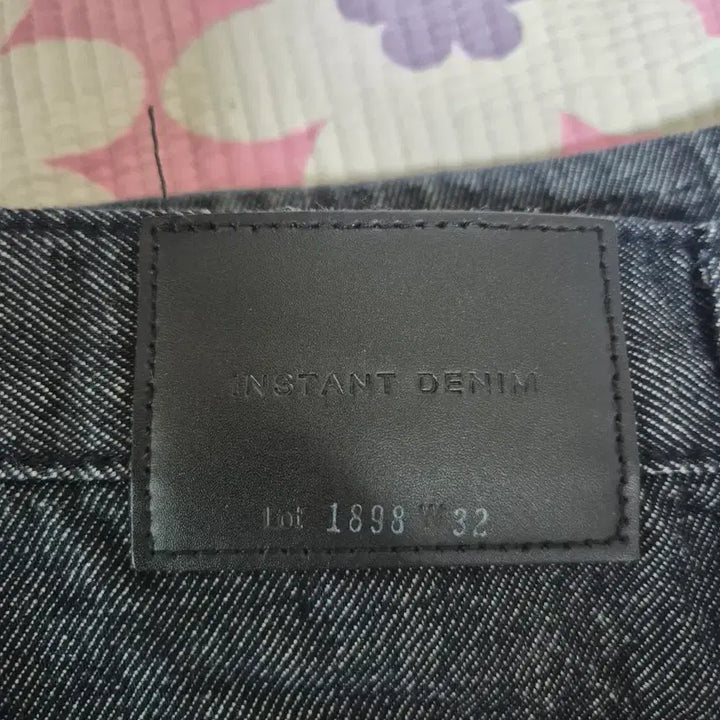 [BUNJANG] Branded 1898 32-inch Black Denim Jeans / 브랜디드 1898 32인치 블랙데님