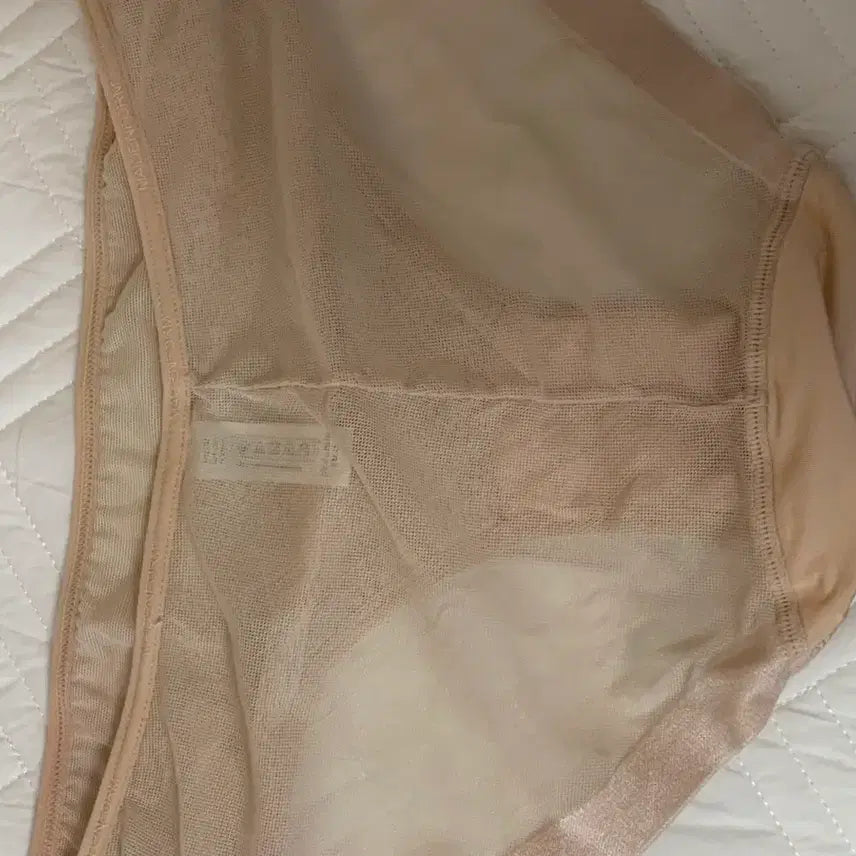[BUNJANG] Beige See-Through Women&