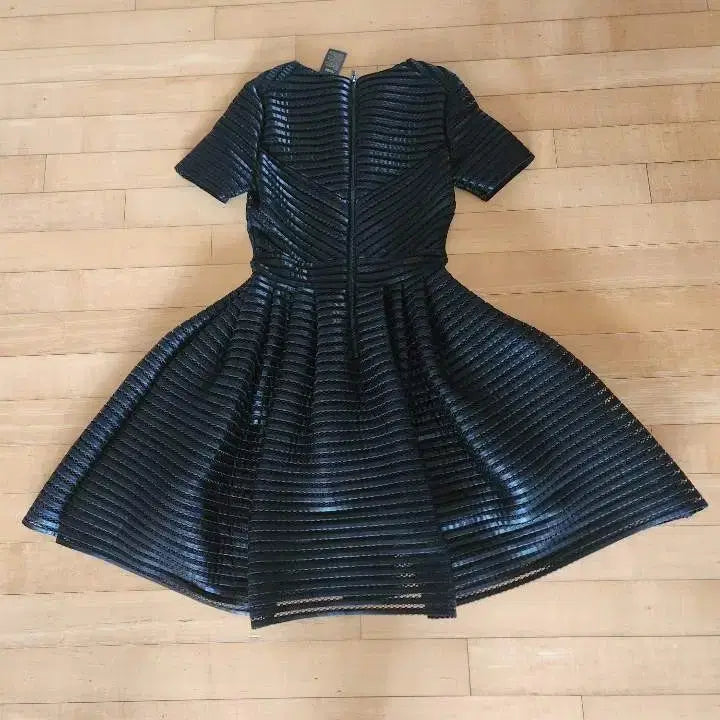 [BUNJANG] Maje Black Midi Dress / 마쥬 원피스 (정품)새제품