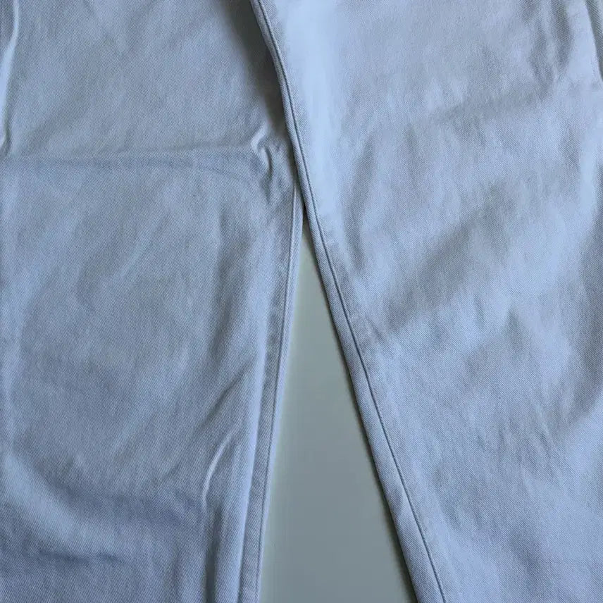 [BUNJANG] Amomento White Denim Pants / 아모멘토 Amomento 오프 화이트 데님