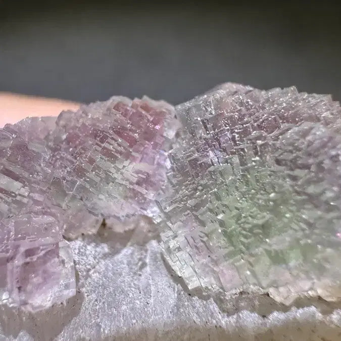 [BUNJANG] Two-Tone Stepped Cubic Fluorite Mineral / 투톤 계단형 큐브 형석