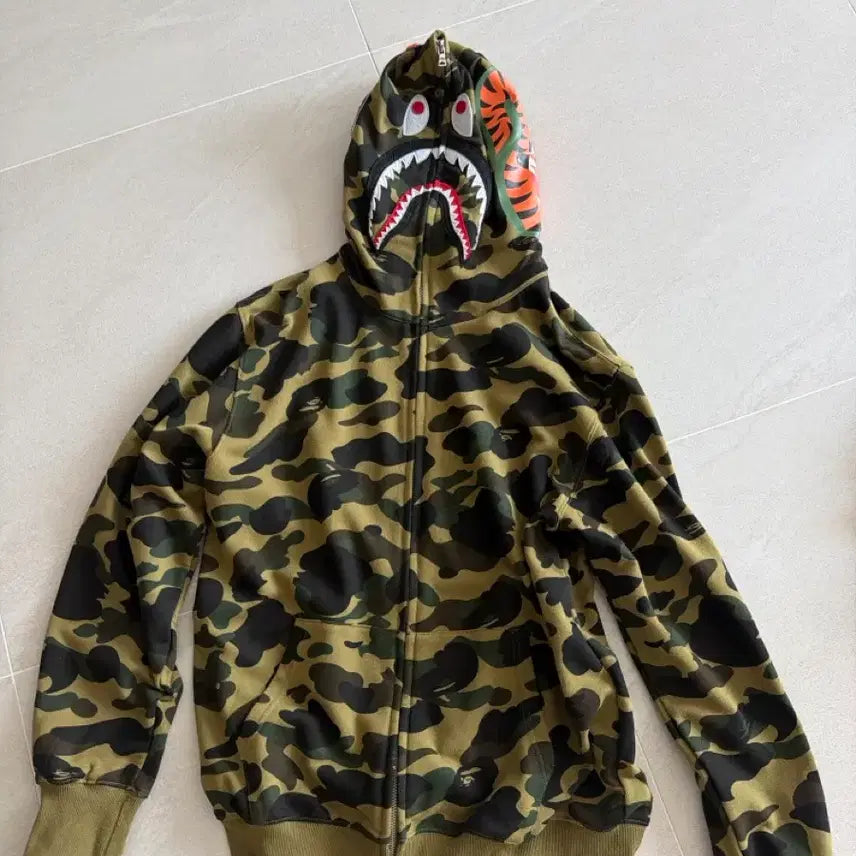 [BUNJANG] BAPE Green Camo Full-Zip Hoodie L / 베이프 녹계 후드집업 L