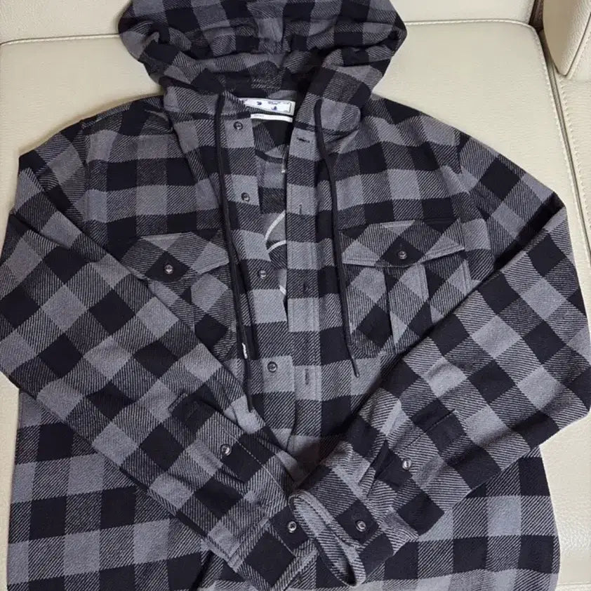 [SOLD OUT] 오프화이트 후드체크무늬겉옷