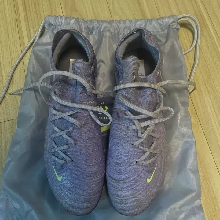 [BUNJANG] Nike Phantom GX2 Elite FG Soccer Cleats / 나이키 팬텀 gx2 엘리트 fg 275 유나이티드 팩