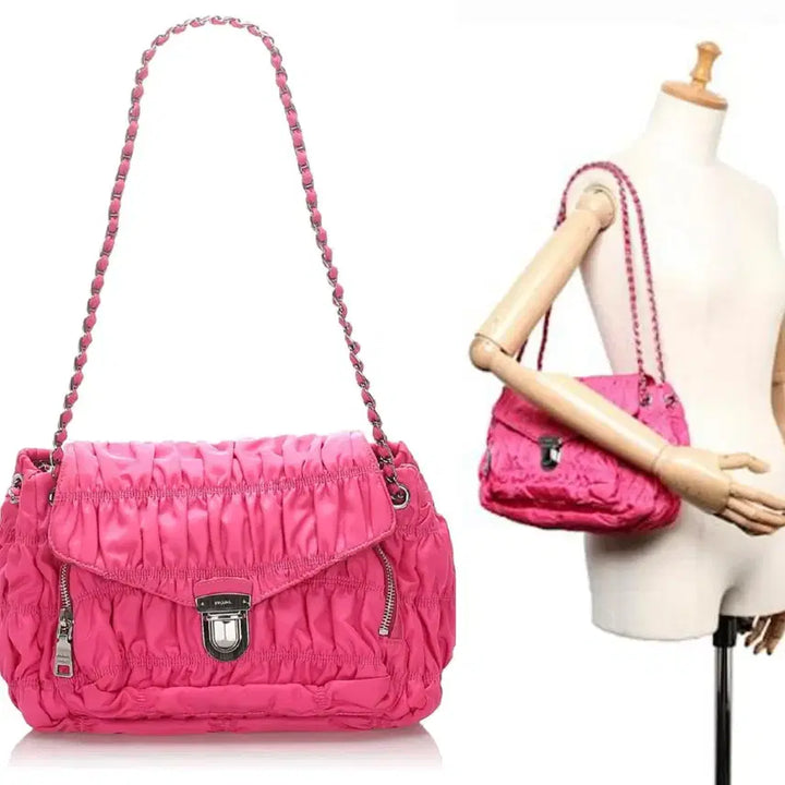 [BUNJANG] 프라다 고프레 테수토 은장 체인 숄더백 / 프라다 고프레 테수토 은장 체인 숄더백