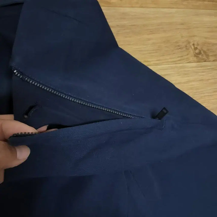 [BUNJANG] COS Bending Slacks Navy 34 + New Sandals / 새상품 COS 코스 밴딩 슬랙스 네이비 34  25 26 +새 쪼리