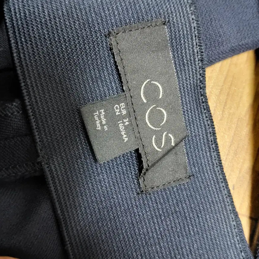 [BUNJANG] COS Bending Slacks Navy 34 + New Sandals / 새상품 COS 코스 밴딩 슬랙스 네이비 34  25 26 +새 쪼리
