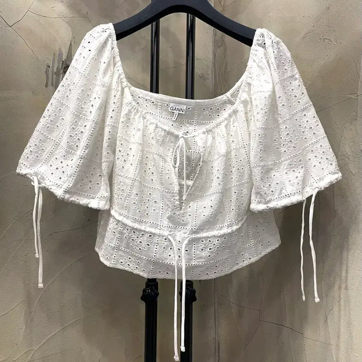 [SOLD OUT] 가니 Broderie Anglaise Cropped Top 55~66