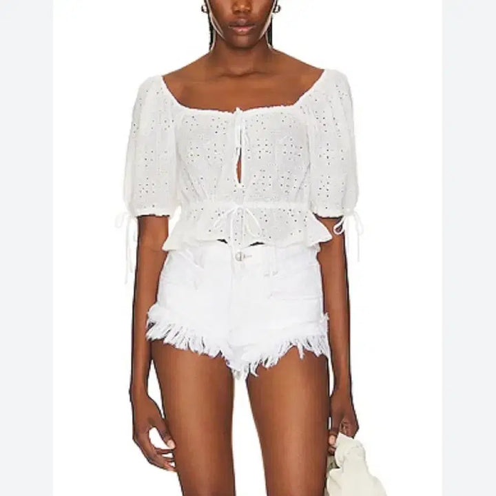 [SOLD OUT] 가니 Broderie Anglaise Cropped Top 55~66