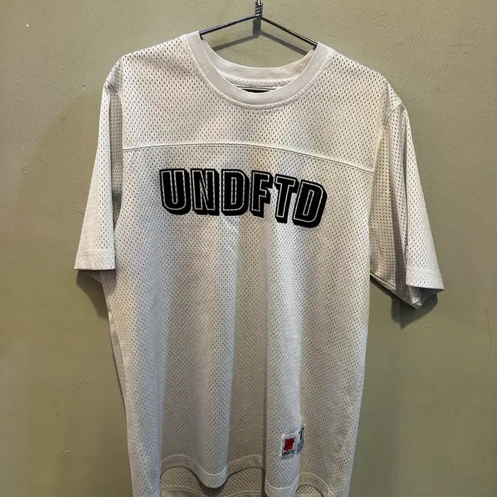 [BUNJANG] UNDEFEATED Jersey T-Shirt / UNDEFEATED 져지 반팔티