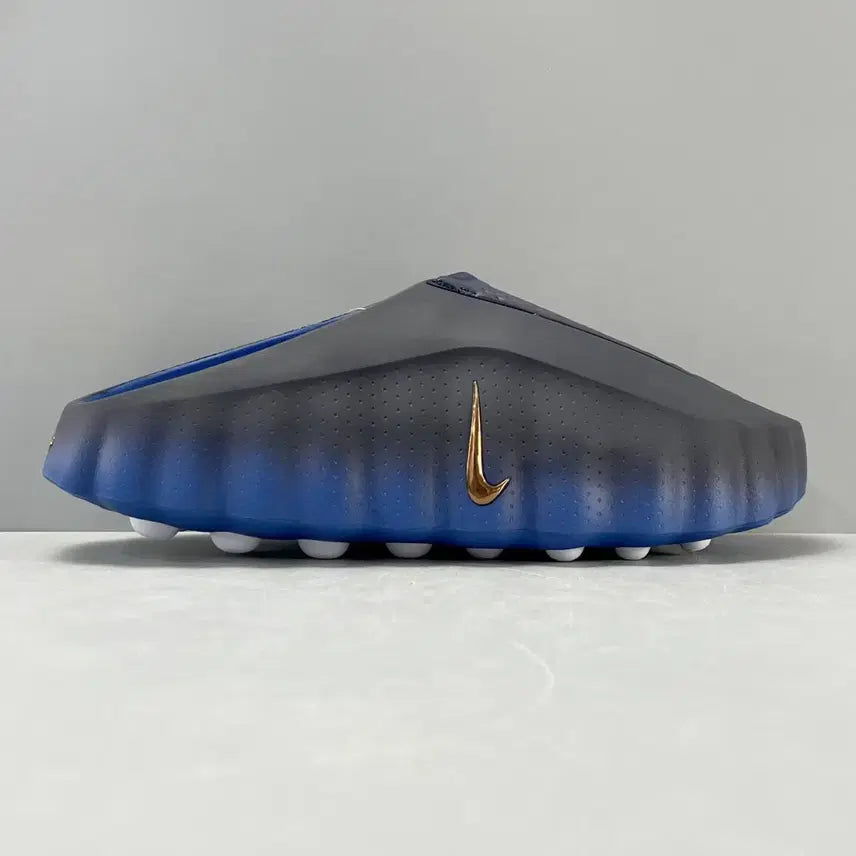 [SOLD OUT] 나이키 마인드 001 블랙/블루 마사지 슈즈 사이즈280