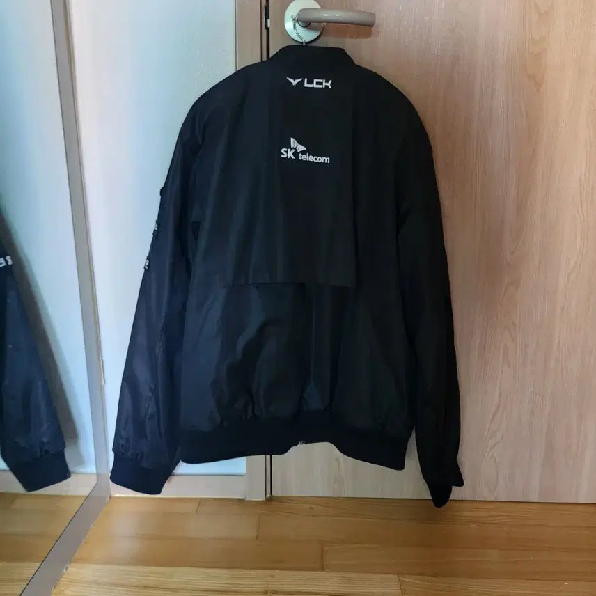 [BUNJANG] T1 2026 Worlds 6-Star Jacket + Faker Marking / 2026 T1 월즈 6성 자켓 논마킹 2XL + Faker 마킹
