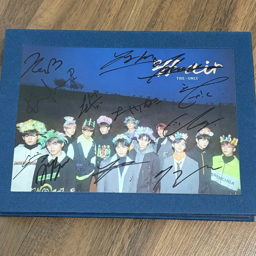 [BUNJANG] The Boyz No Air Off-Air Version Signed Album / 더보이즈 노에어 오프에어 버전 친필 싸인 앨범