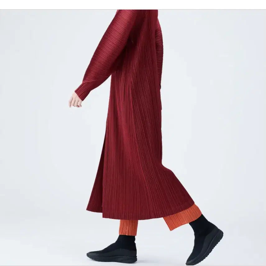 [BUNJANG] Pleats Please Zip-Up Long Coat Cardigan Carmine / 플리츠플리즈 집업 롱코트 롱가디건 카민